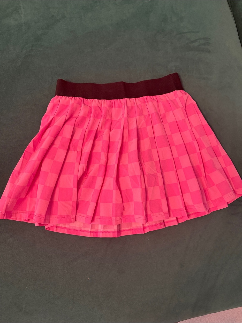 JoyLab Hot Pink Checkered Pleated Skirt with Black Waistband